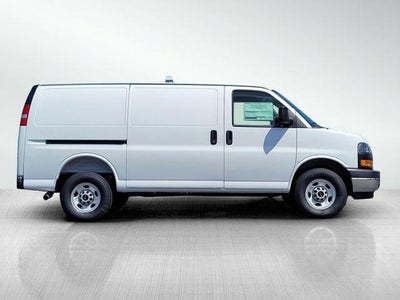 2026 GMC Savana Cargo Base