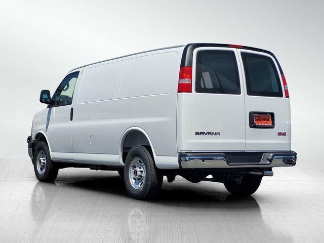 2026 GMC Savana Cargo Base
