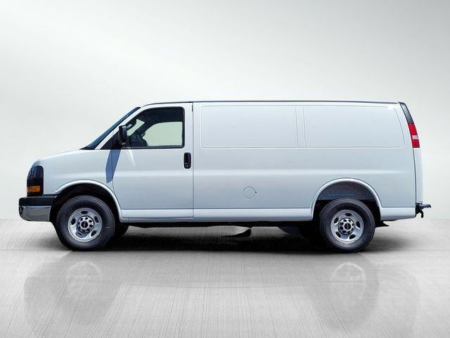 2026 GMC Savana Cargo Base
