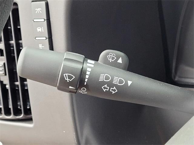 2024 GMC Savana Cargo 2500 Base