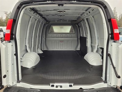 2024 GMC Savana Cargo 2500 Base