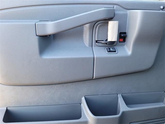 2025 GMC Savana Cargo 2500 Base