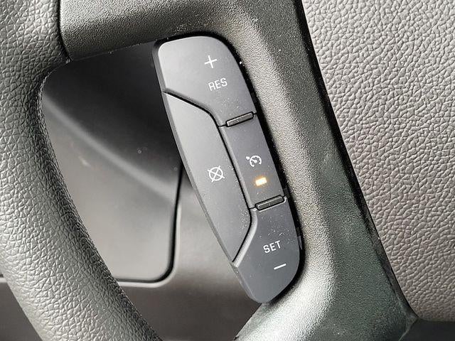 2026 GMC Savana Cargo Base