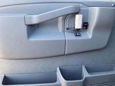 2025 GMC Savana Cargo 2500 Base