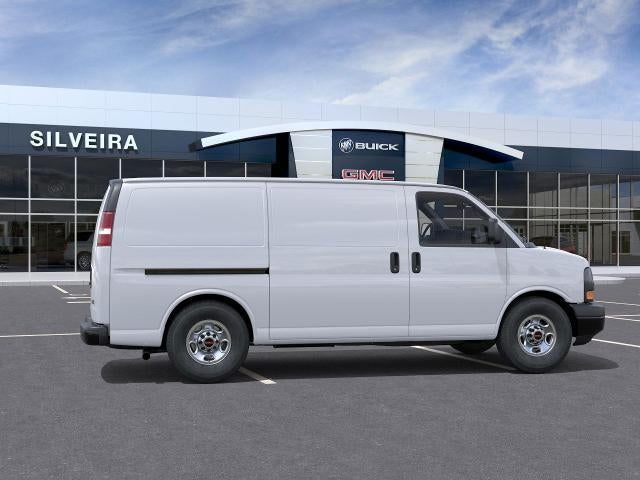 2025 GMC Savana Cargo 2500 Base