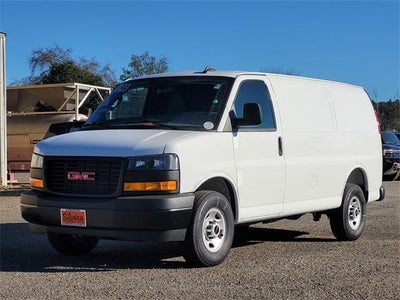 2025 GMC Savana Cargo 2500 Base