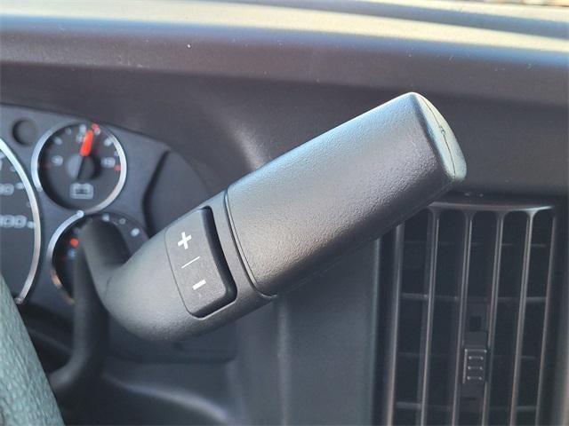 2025 GMC Savana Cargo 2500 Base