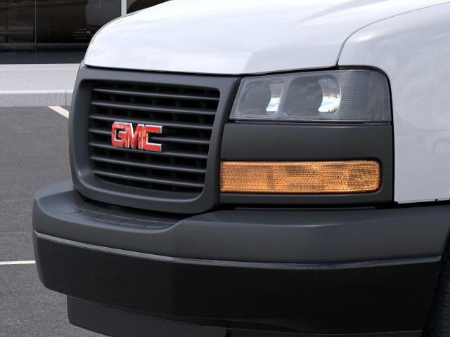 2025 GMC Savana Cargo 2500 Base