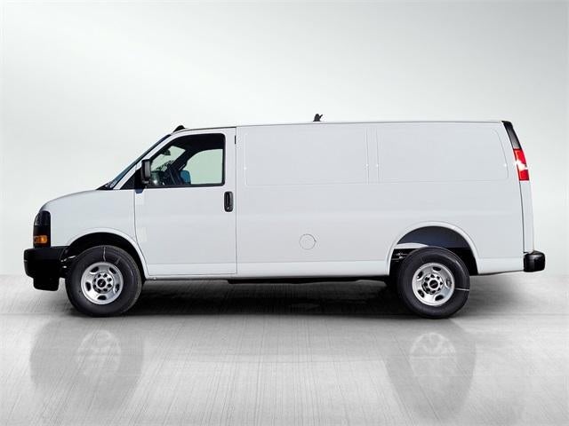 2025 GMC Savana Cargo 2500 Base