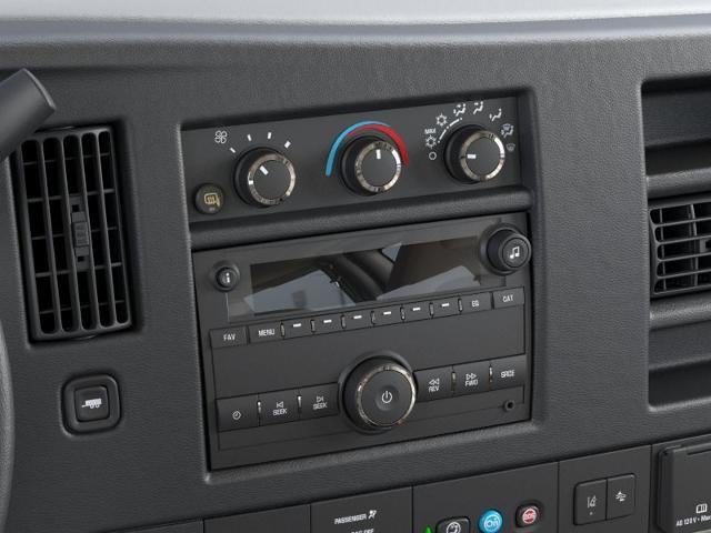 2024 GMC Savana Cargo 2500 Base