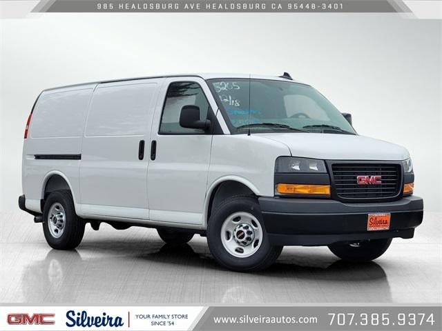 2025 GMC Savana Cargo 2500 Base