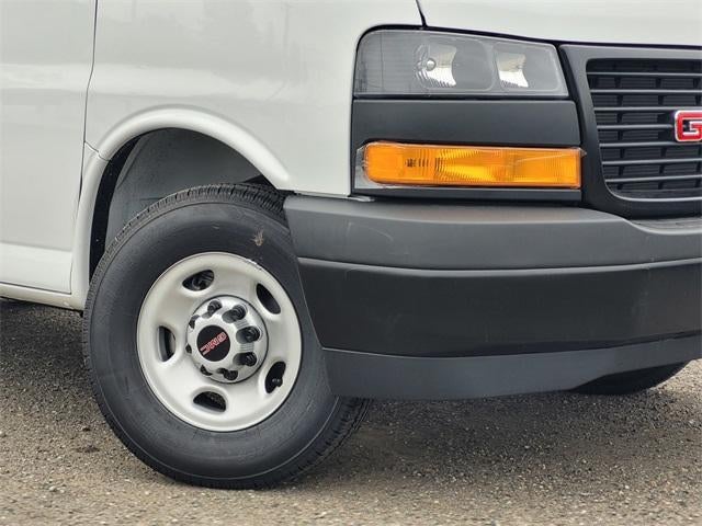 2025 GMC Savana Cargo 2500 Base