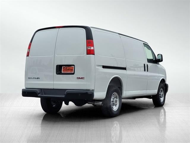 2025 GMC Savana Cargo 2500 Base