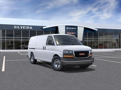 2026 GMC Savana Cargo Base