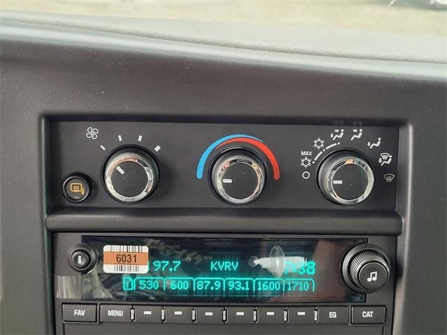 2025 GMC Savana Cargo 2500 Base