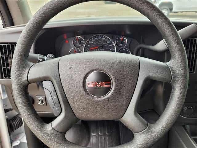 2025 GMC Savana Cargo 2500 Base