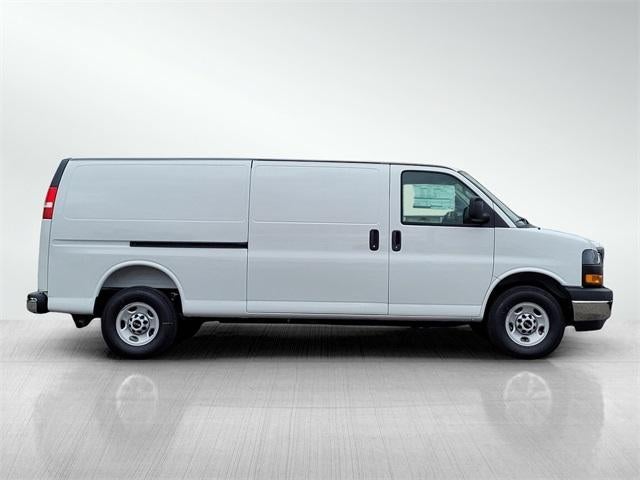 2025 GMC Savana Cargo 2500 Base