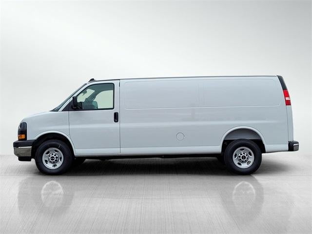 2025 GMC Savana Cargo 2500 Base