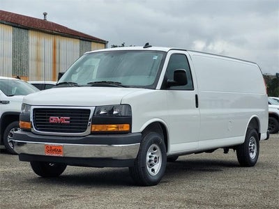2025 GMC Savana Cargo 2500 Base