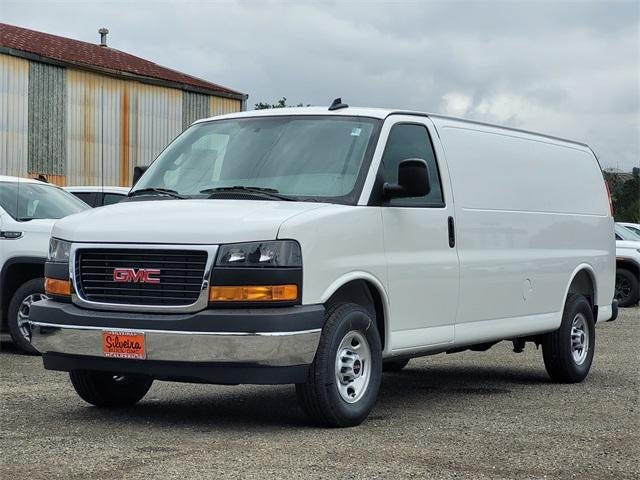 2025 GMC Savana Cargo 2500 Base