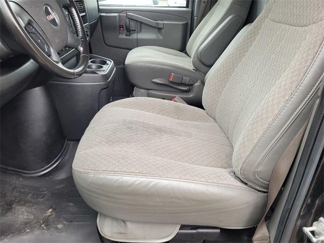 2023 GMC Savana Cargo 3500 Base