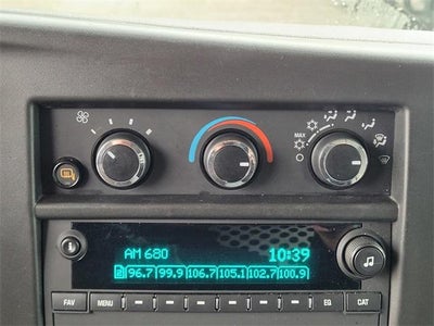 2023 GMC Savana Cargo 3500 Base