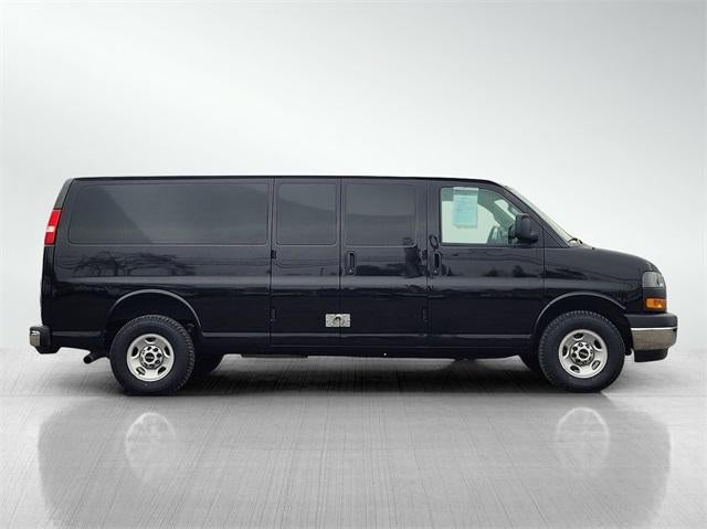 2023 GMC Savana Cargo 3500 Base