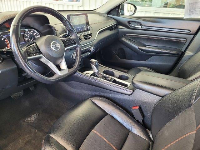 2021 Nissan Altima SR FWD