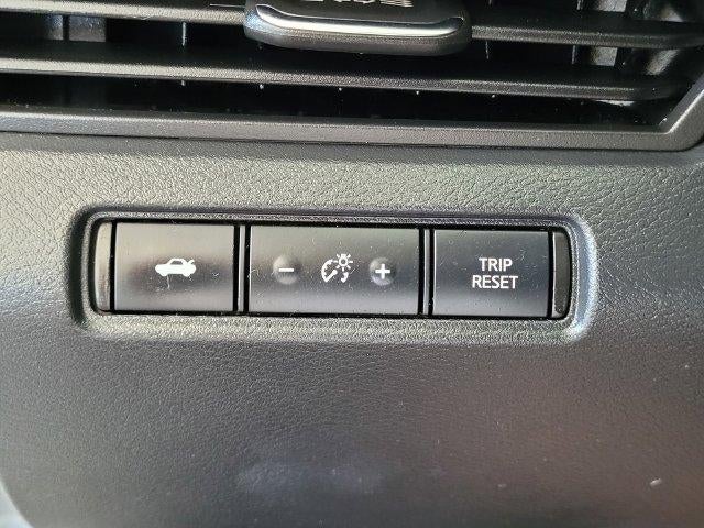 2021 Nissan Altima SR FWD