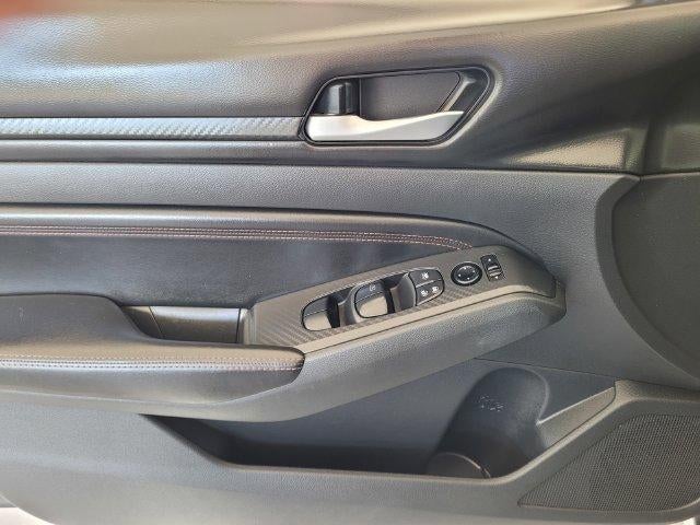 2021 Nissan Altima SR FWD