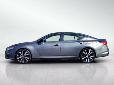 2021 Nissan Altima SR FWD