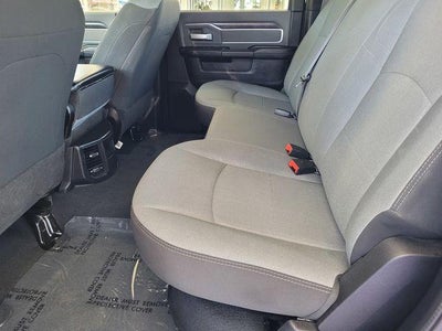 2022 RAM 3500 Big Horn Crew Cab 4x4 8' Box