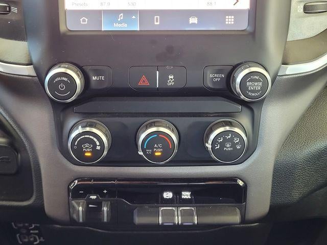 2022 RAM 3500 Big Horn Crew Cab 4x4 8' Box