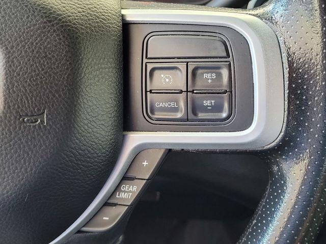 2022 RAM 3500 Big Horn Crew Cab 4x4 8' Box