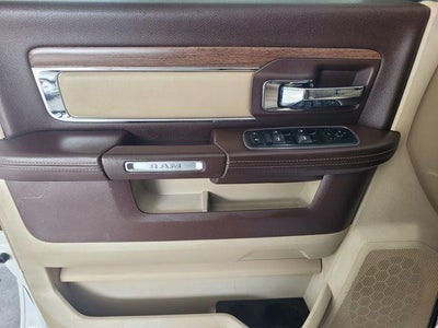 2018 RAM 2500 Laramie Crew Cab 4x4 8' Box