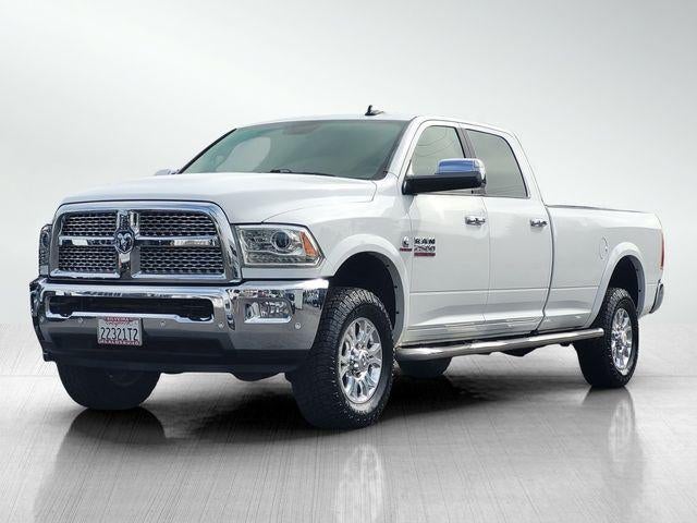 2018 RAM 2500 Laramie Crew Cab 4x4 8' Box