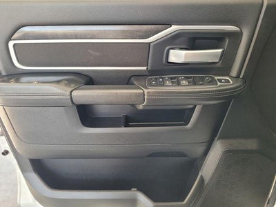 2024 RAM 3500 Chassis Tradesman/SLT/Laramie/Limited