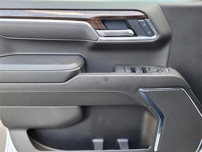 2025 GMC Sierra 1500 SLE