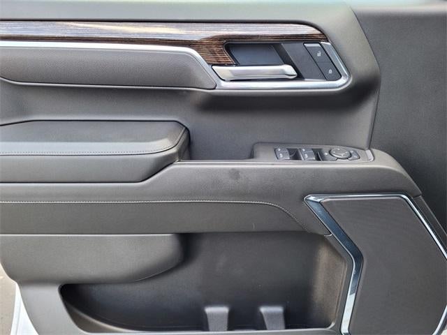 2025 GMC Sierra 1500 SLE