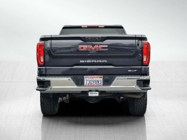 2022 GMC Sierra 1500 SLT