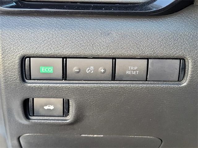 2021 Nissan Sentra SV Xtronic CVT