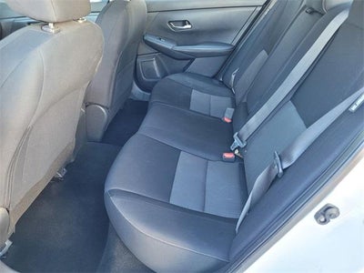 2021 Nissan Sentra SV Xtronic CVT