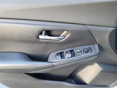 2021 Nissan Sentra SV Xtronic CVT