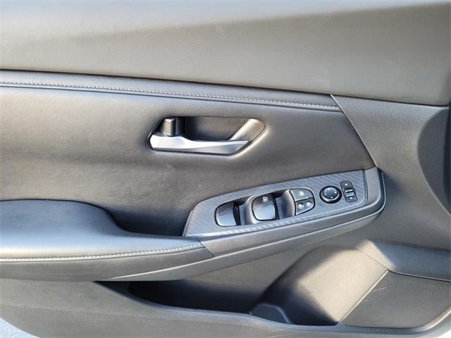 2021 Nissan Sentra SV Xtronic CVT