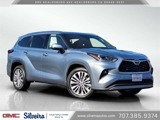2022 Toyota Highlander Platinum
