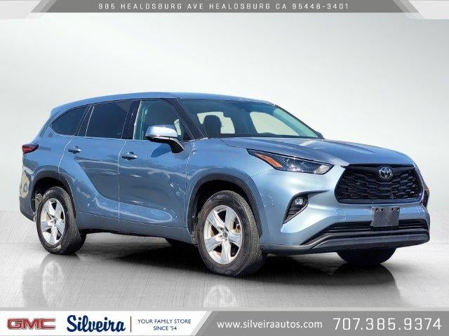 2022 Toyota Highlander LE