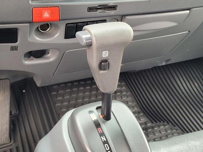 2022 Isuzu NPR XD 5.2l