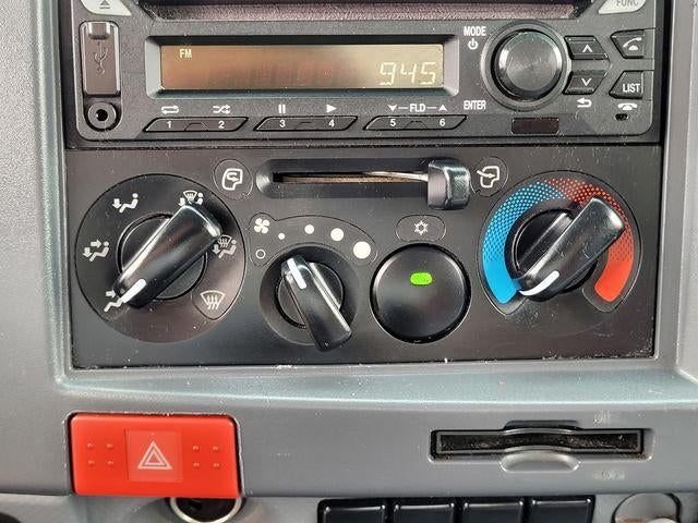2022 Isuzu NPR XD 5.2l
