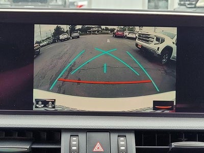 2019 Lexus ES 300h 