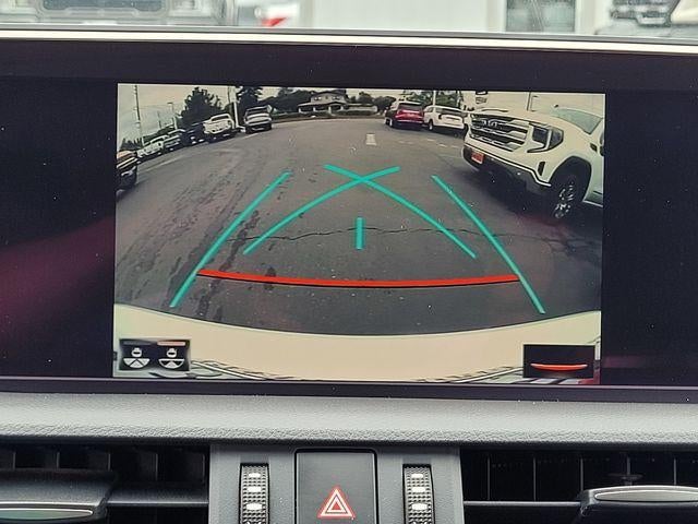 2019 Lexus ES 300h 